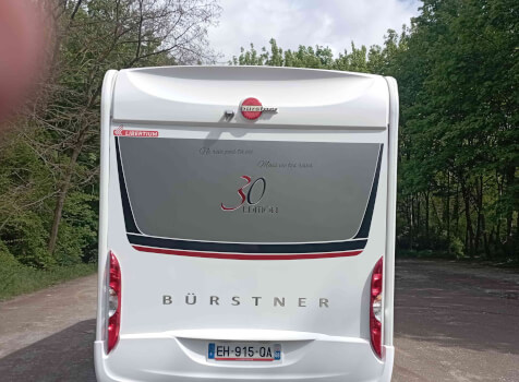 camping-car BURSTNER VISEO I720 EDITION 30  extérieur / arrière